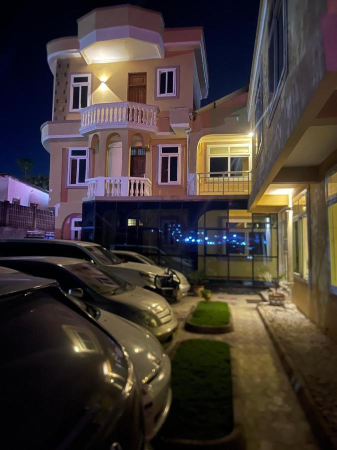 Moments Park Motel Dar es Salaam Exterior photo
